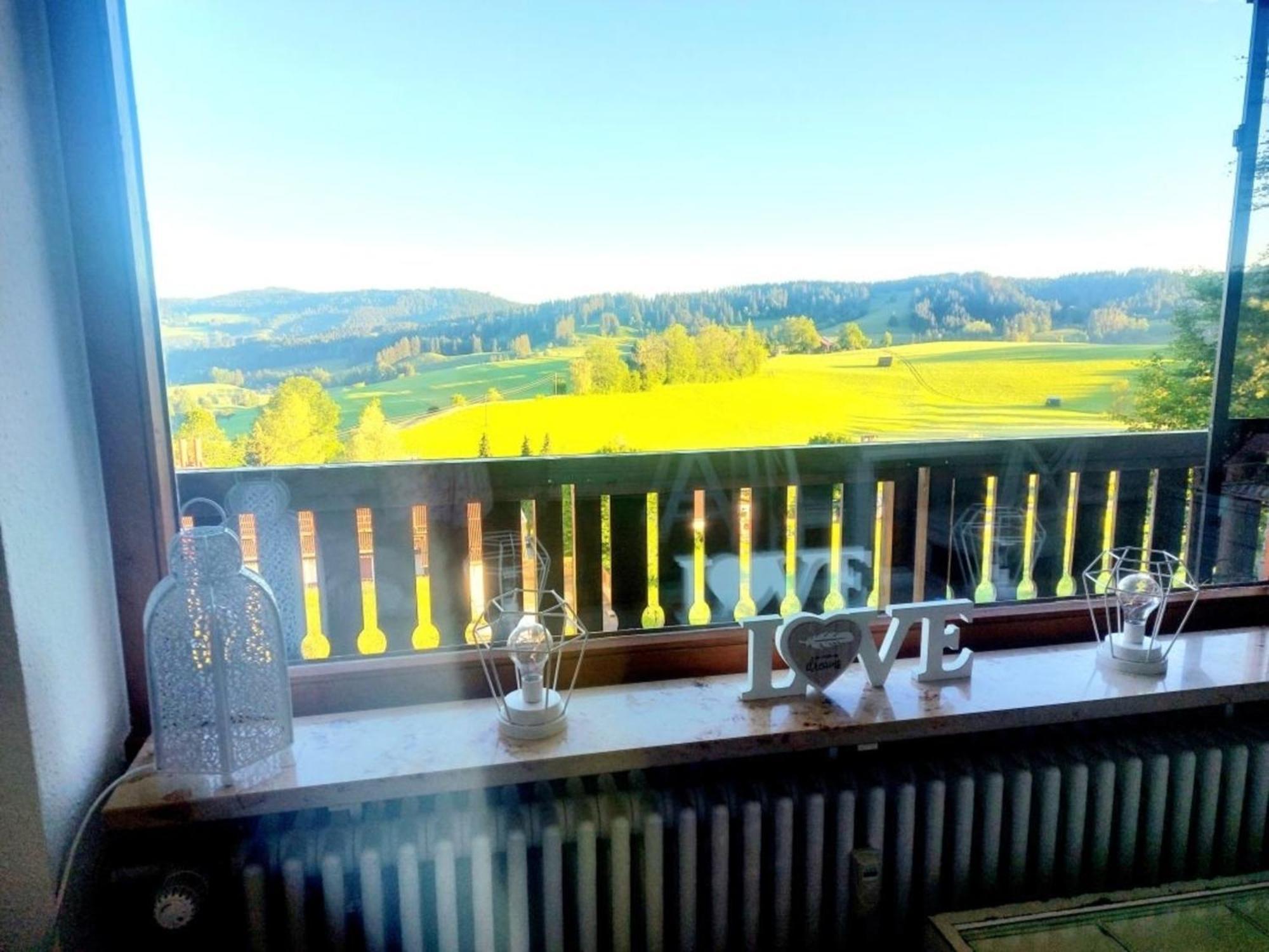 Apartmán Berg-Juwel Hallenbad Mit Sauna Missen-Wilhams Exteriér fotografie